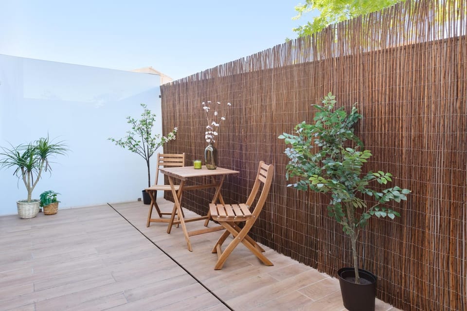 Balcony/Terrace, Dining area