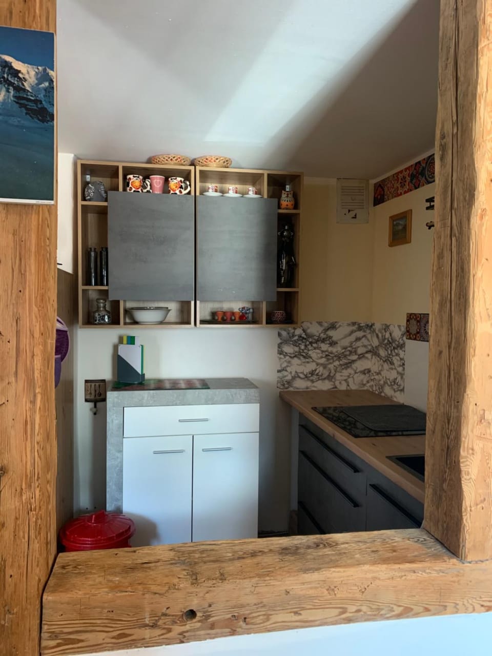 Kitchen or kitchenette