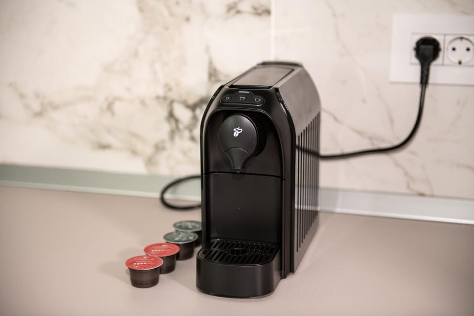 Coffee/tea facilities, Kitchen or kitchenette