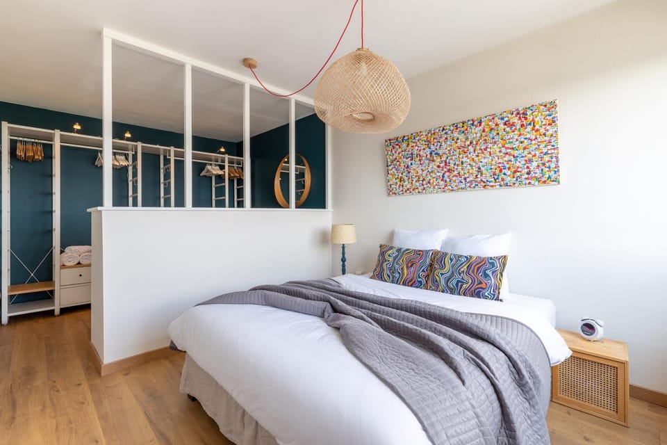 Bed, Bedroom, wardrobe