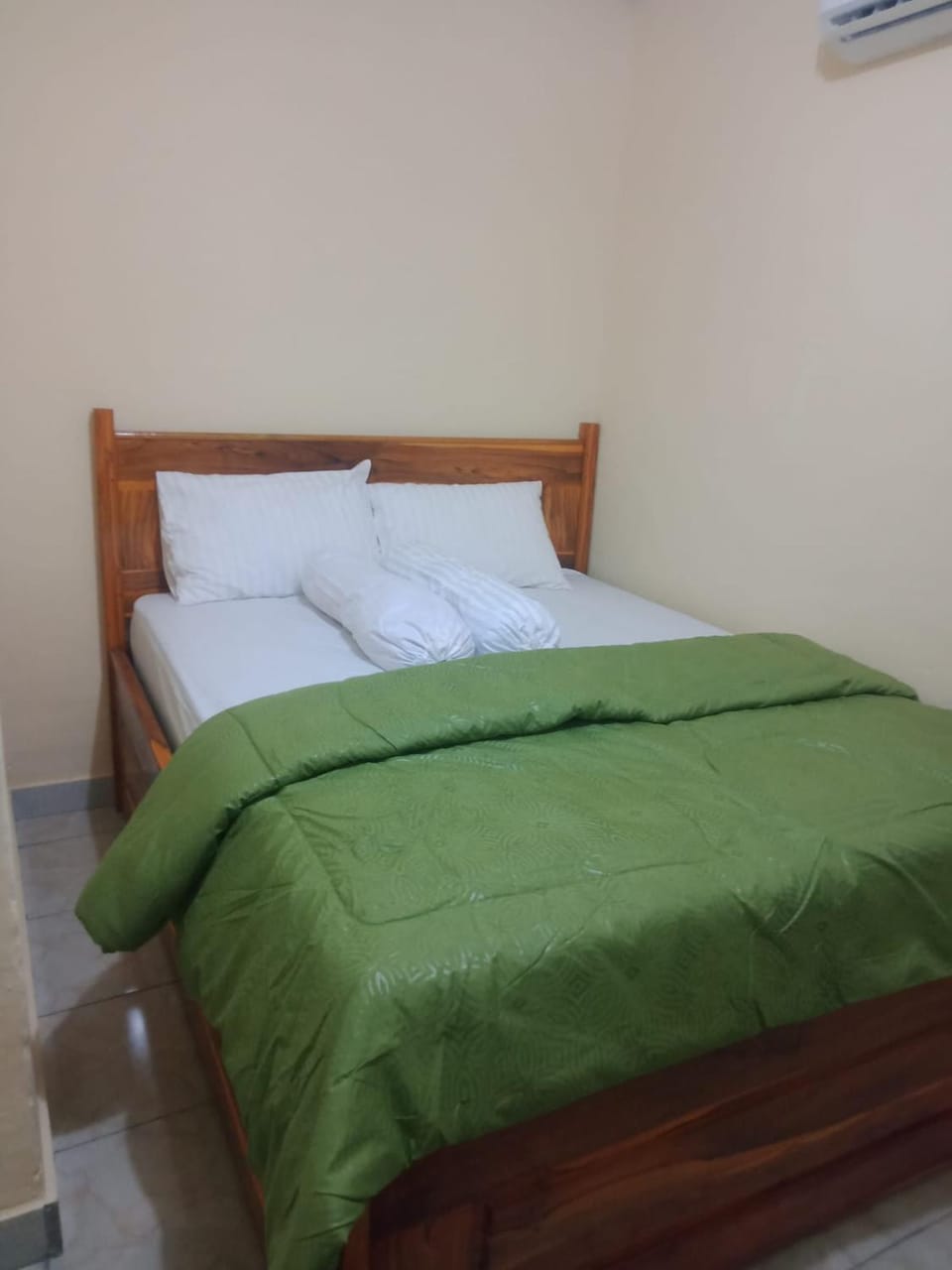 Angel homestay and shop Vacation rental in West Nusa Tenggara, Indonesia