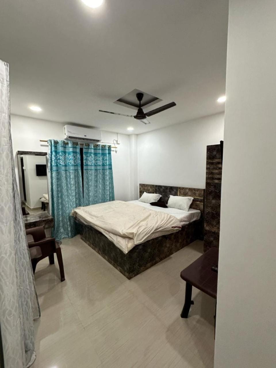 ALWAYS LIVING jorhat Hotel in India