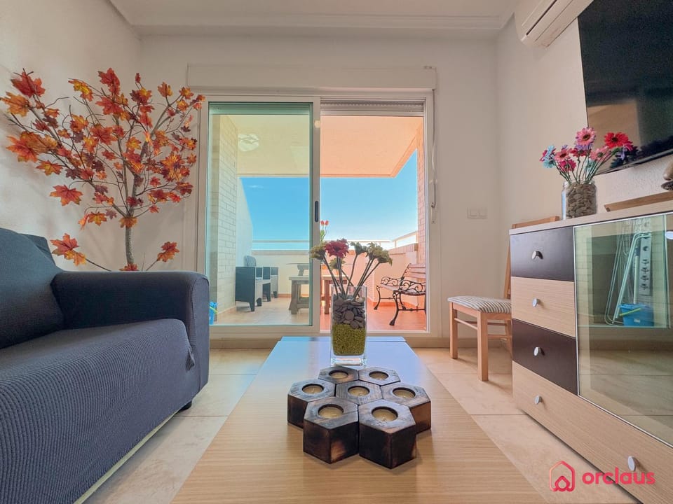 TV and multimedia, Balcony/Terrace, Living room, Seating area, air conditioner
