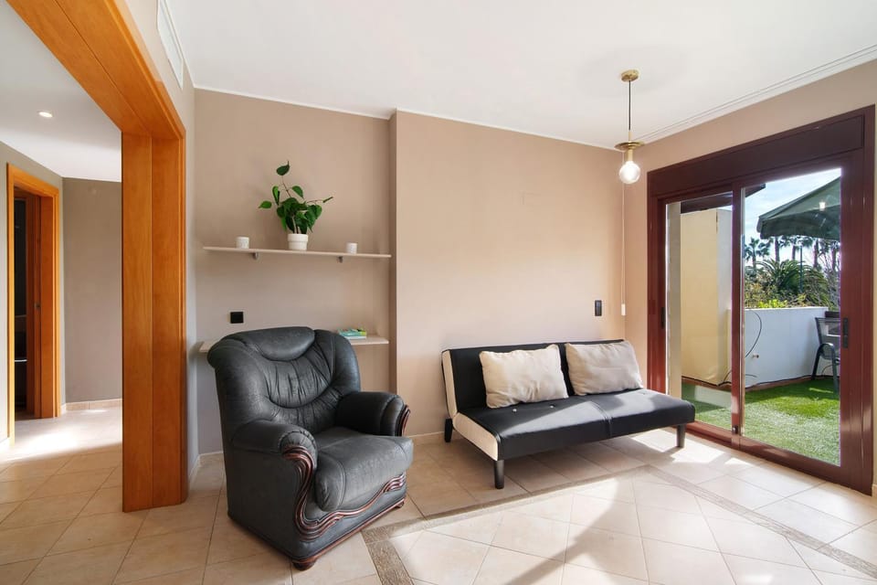 Property building, Living room