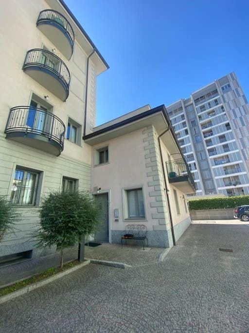 Appartamento Milano IEO Prada Apartment in Milan