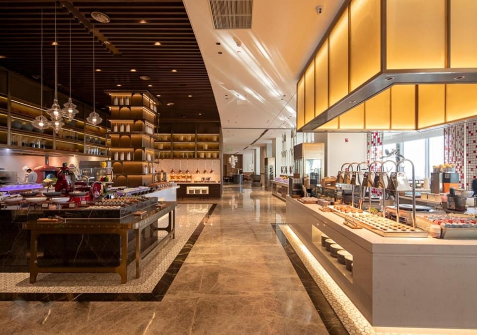 Restaurant/places to eat, Restaurant/places to eat