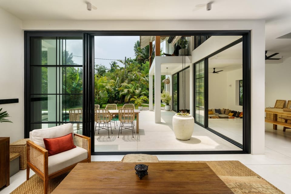 Living room, Garden view