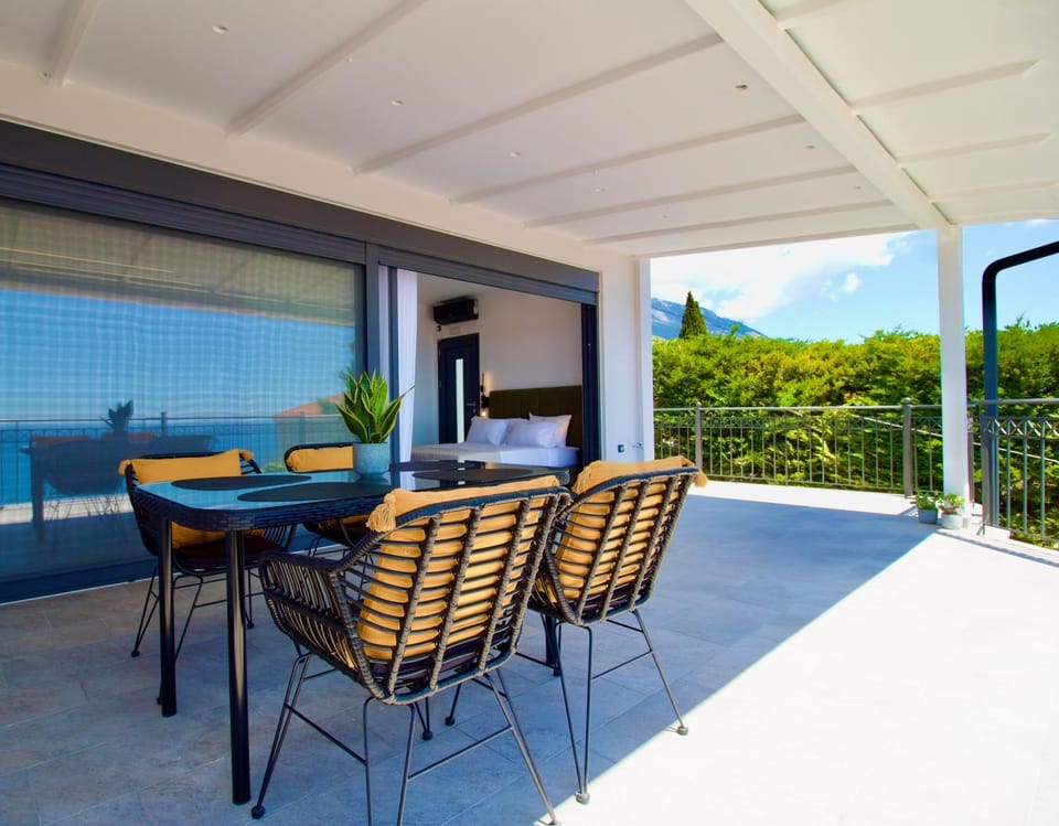 Balcony/Terrace, Dining area, Sea view