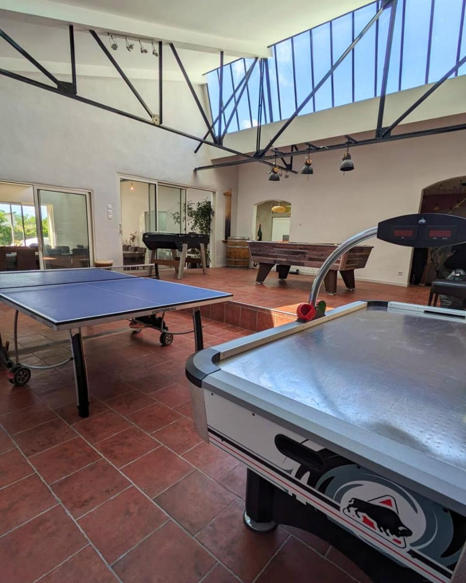 Billiard, Game Room, Game Room, Table tennis