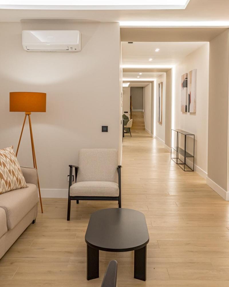 Living room, air conditioner