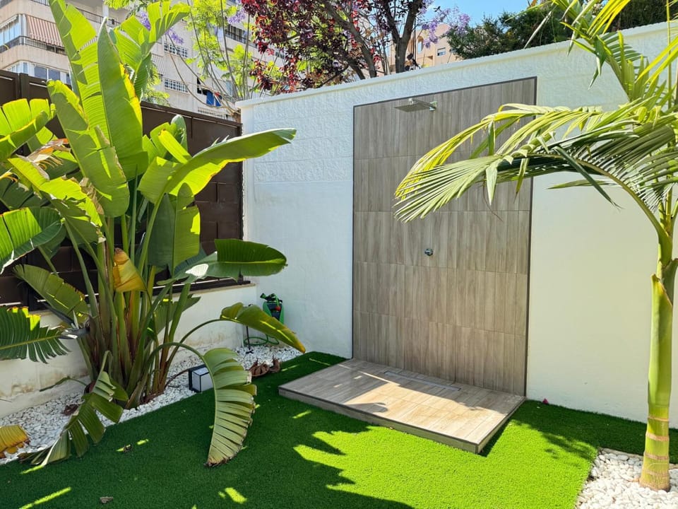 Shower, Day, Garden, Garden view