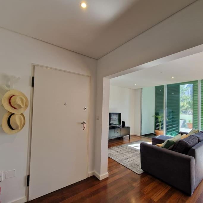 Upscale, spacious & peacefull 3-bedroom apartment Apartment in Funchal