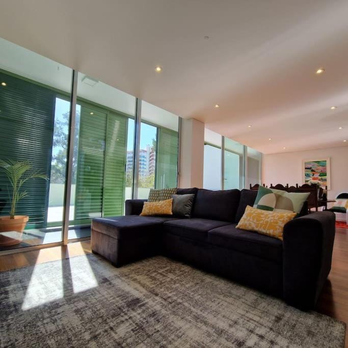 Upscale, spacious & peacefull 3-bedroom apartment Apartment in Funchal