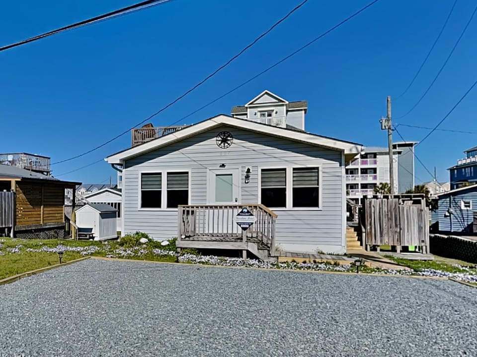 Just Sandy House in Surf City