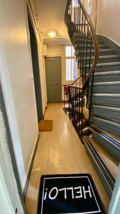 Studio Cosy Très bien situé Pont de Sèvres Apartment in Paris