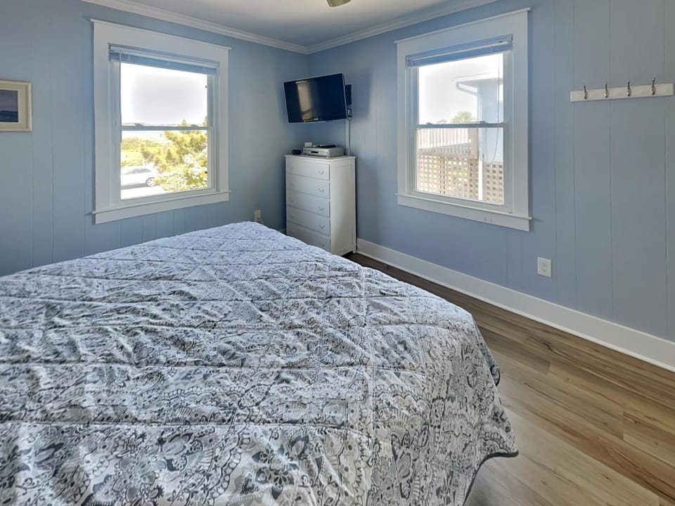 Kirks Memas Beach House in Topsail Beach
