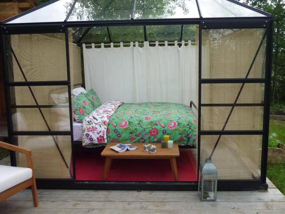 Bed, Garden, Bedroom