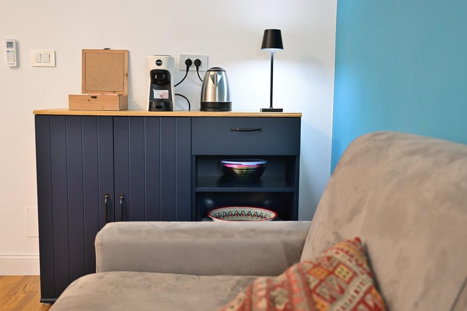 Coffee/tea facilities, Living room