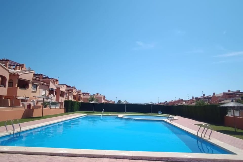 Day, Swimming pool, Public Bath