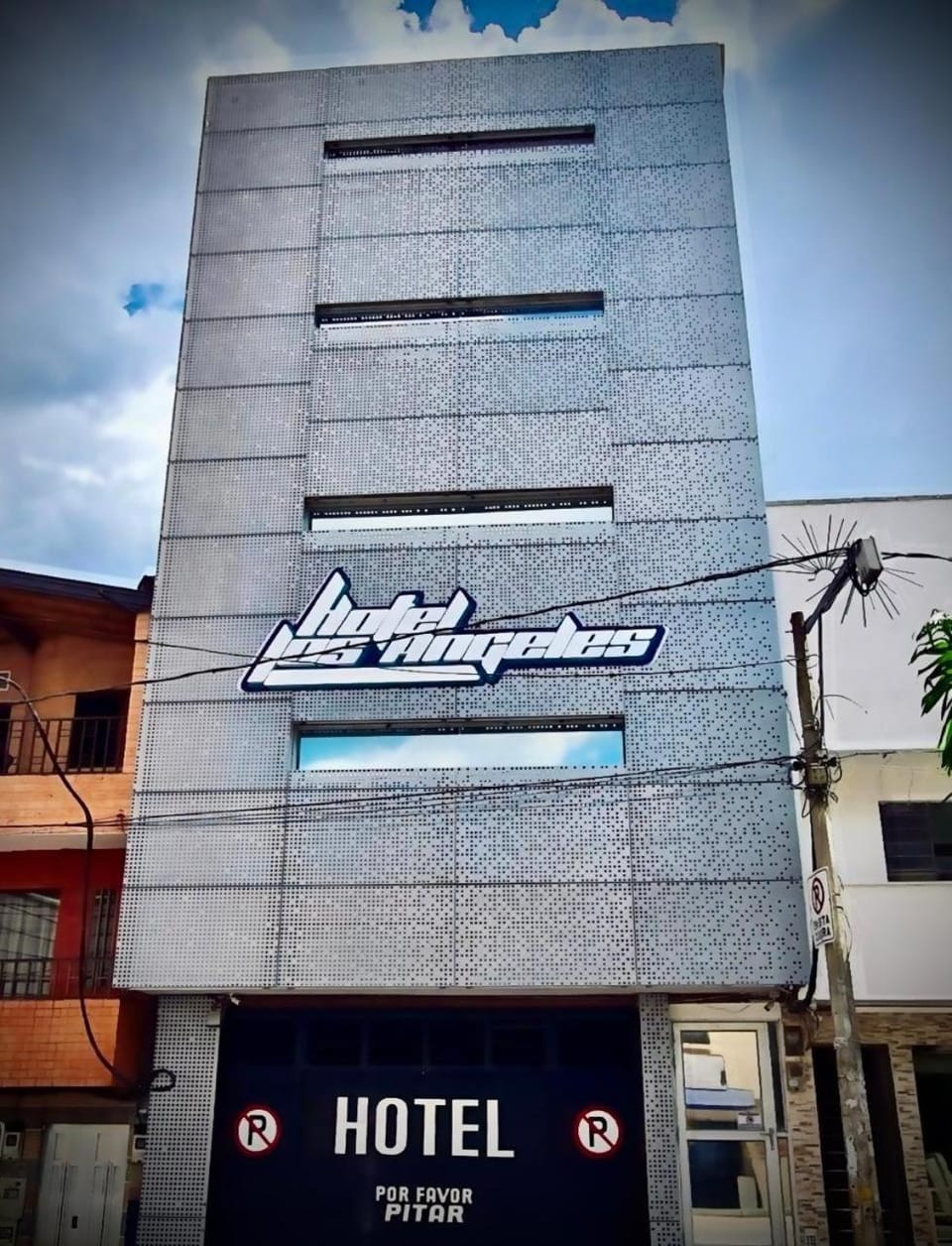 Property building, Property logo or sign