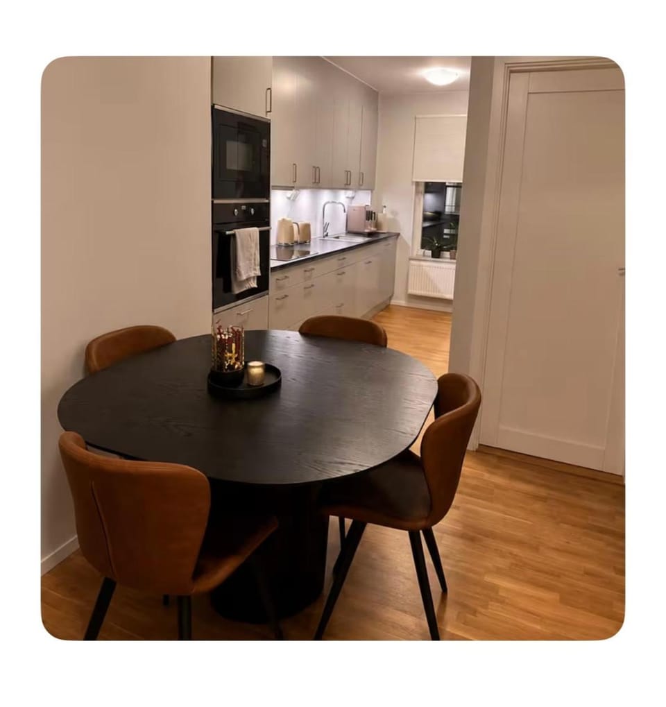 Apartment in Hyllie Emporia, free parking Apartment in Malmo
