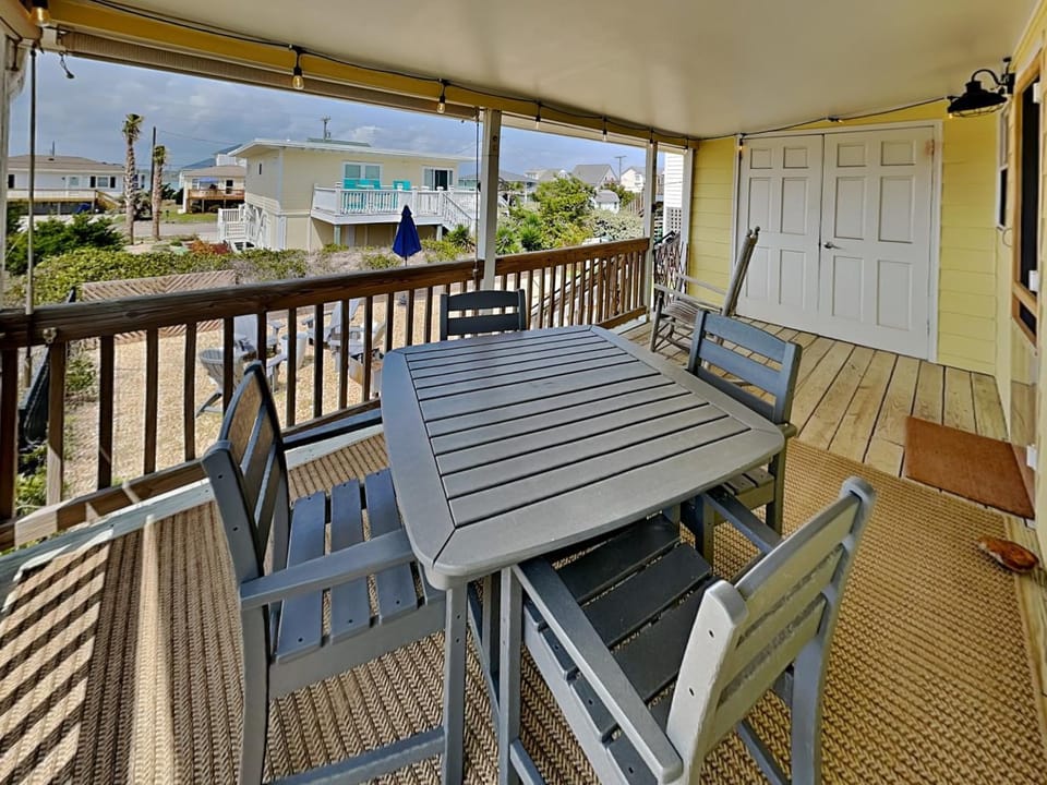 Mountains to Sea House in Topsail Beach