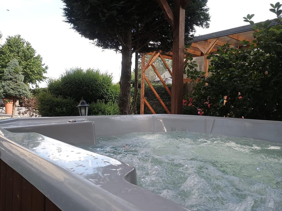 Hot Tub