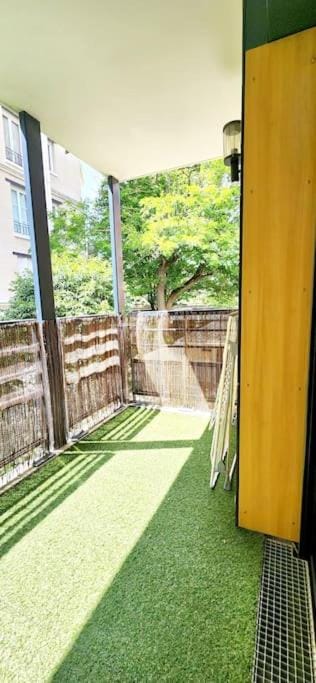 All comfort -Parking&Fibre #WelcomeHome Gare Colombes Apartment in Île-de-France