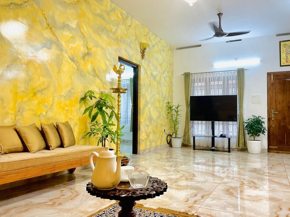 Communal lounge/ TV room, Living room
