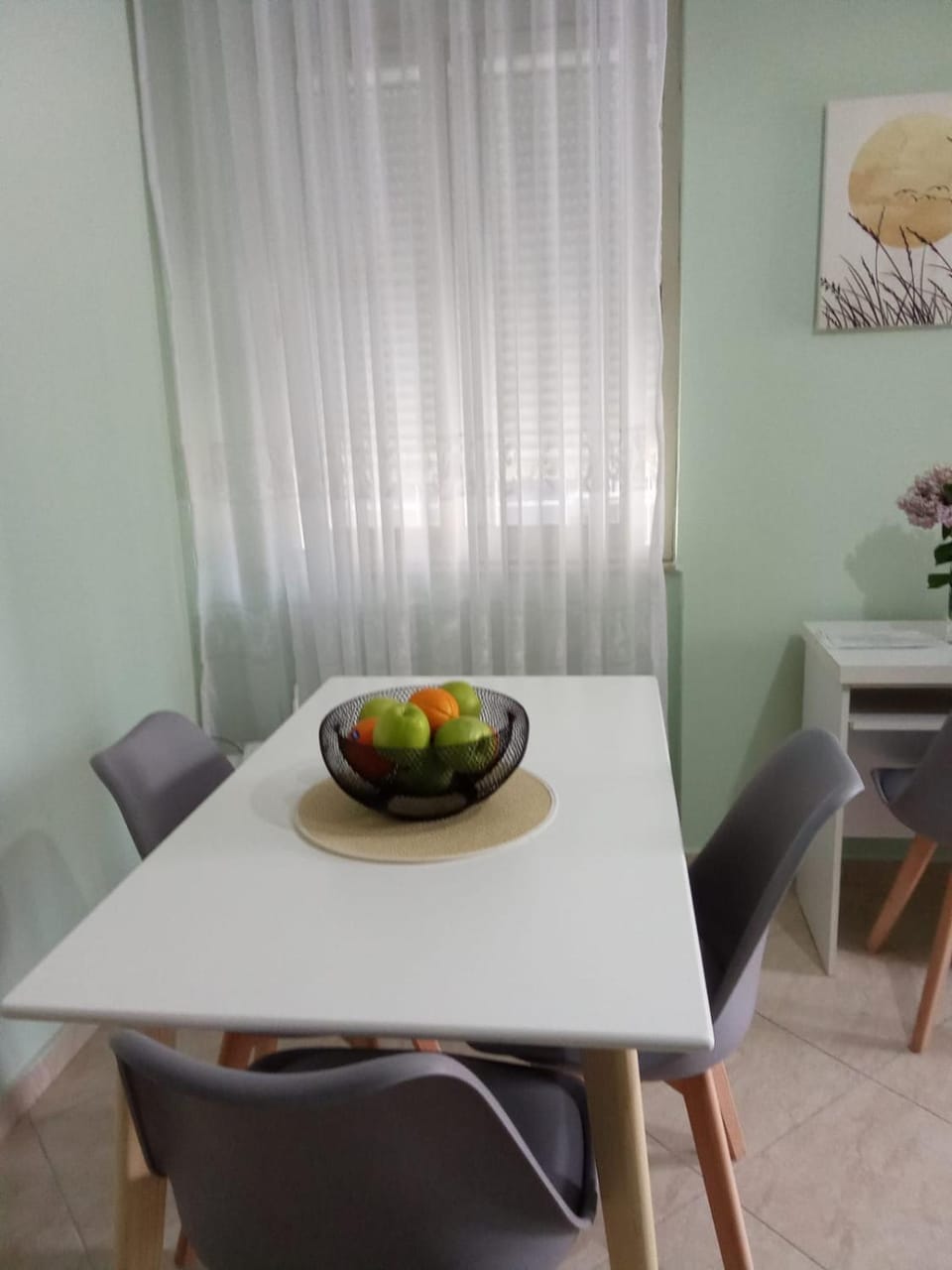 Seating area, Dining area