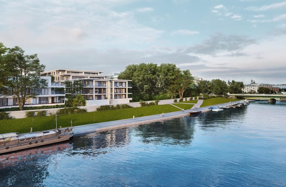 Property building, Nearby landmark, Natural landscape, City view, River view