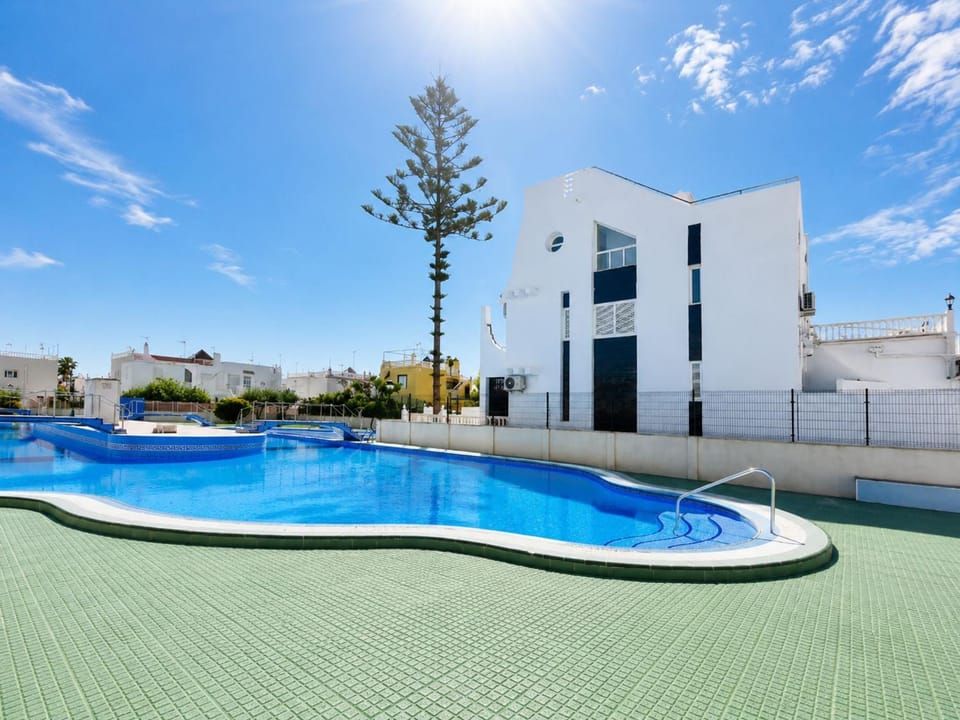 Summer, Swimming pool