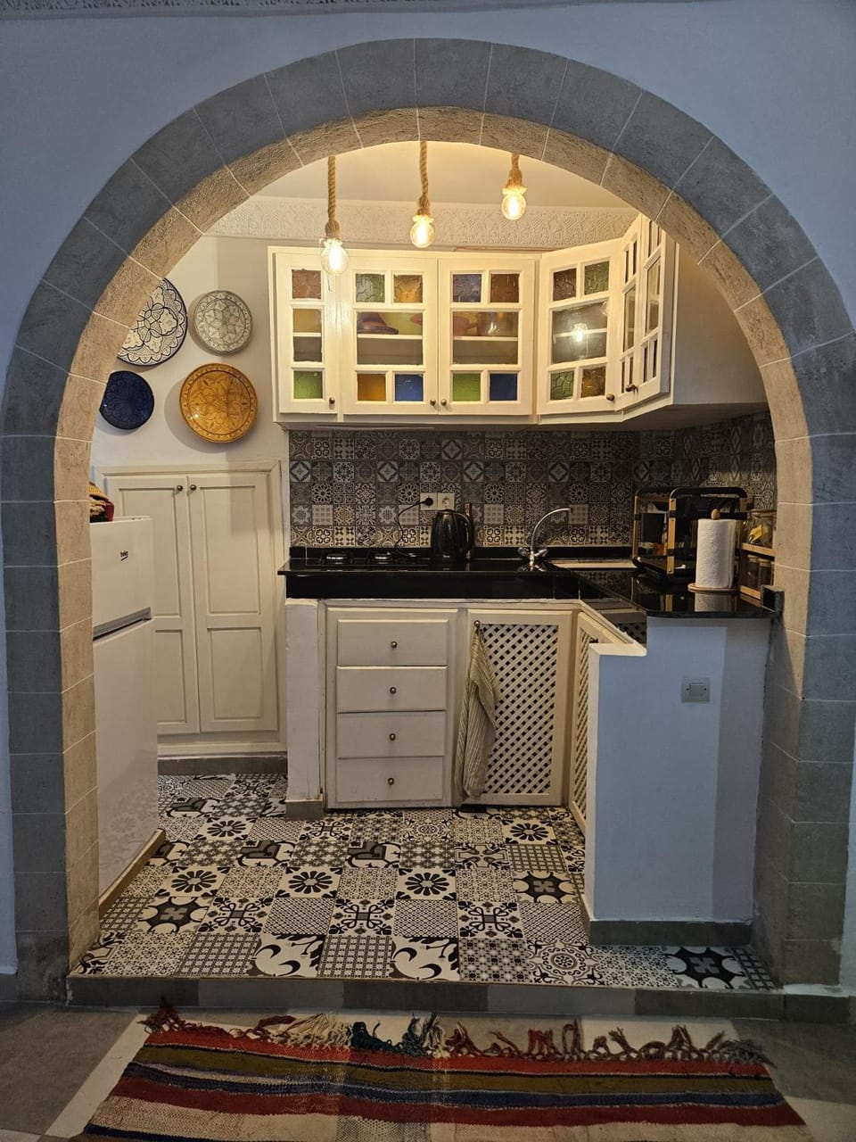 Kitchen or kitchenette, stove