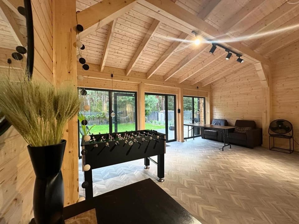 DOMKI Leśna Cisza jezioro Powidzkie dla 18 osób z Jacuzzi Gratis - 5D Apartments Apartment in Greater Poland Voivodeship
