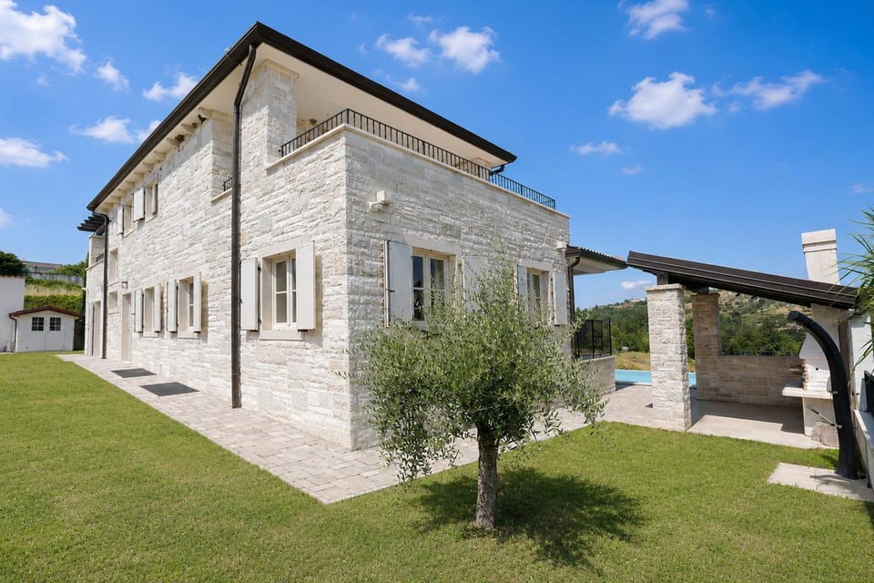 Property building, Garden