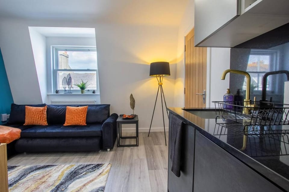 The Lanes Deluxe - Sleeps 4 - 2 Beds - Central Apartment in Brighton