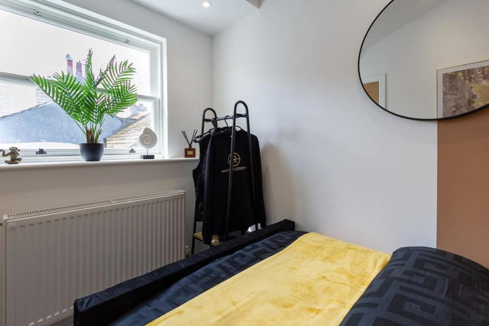 The Lanes Deluxe - Sleeps 4 - 2 Beds - Central Apartment in Brighton