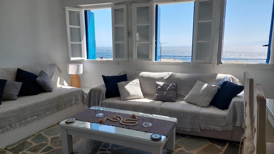Seating area, Sea view