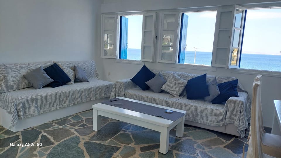 Seating area, Sea view