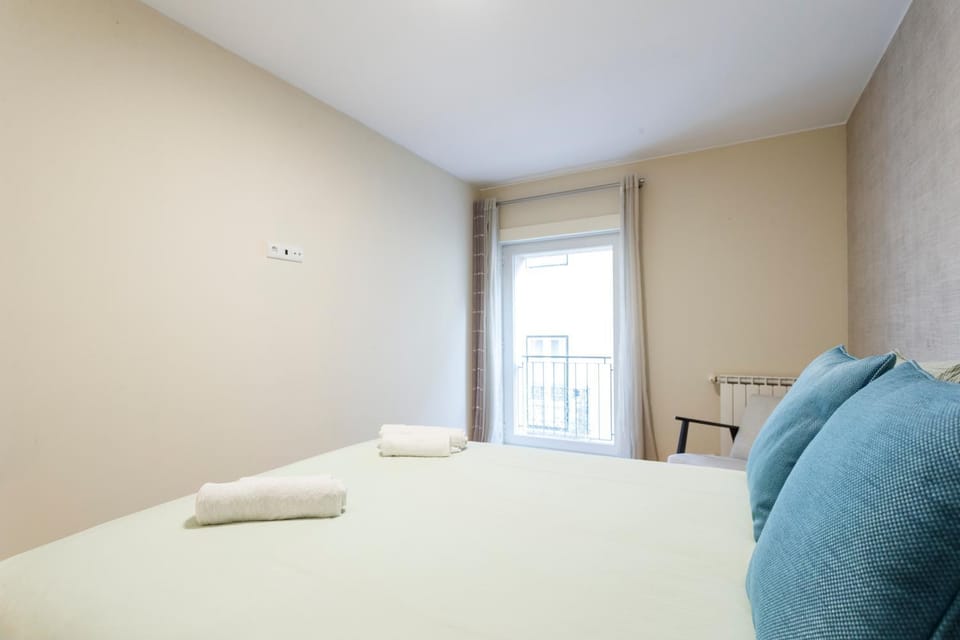 Shared Accommodation in Bairro Alto - Chiado Vacation rental in Lisbon