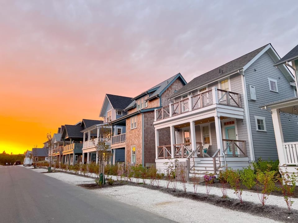 Property building, Day, Neighbourhood, Street view, Sunset