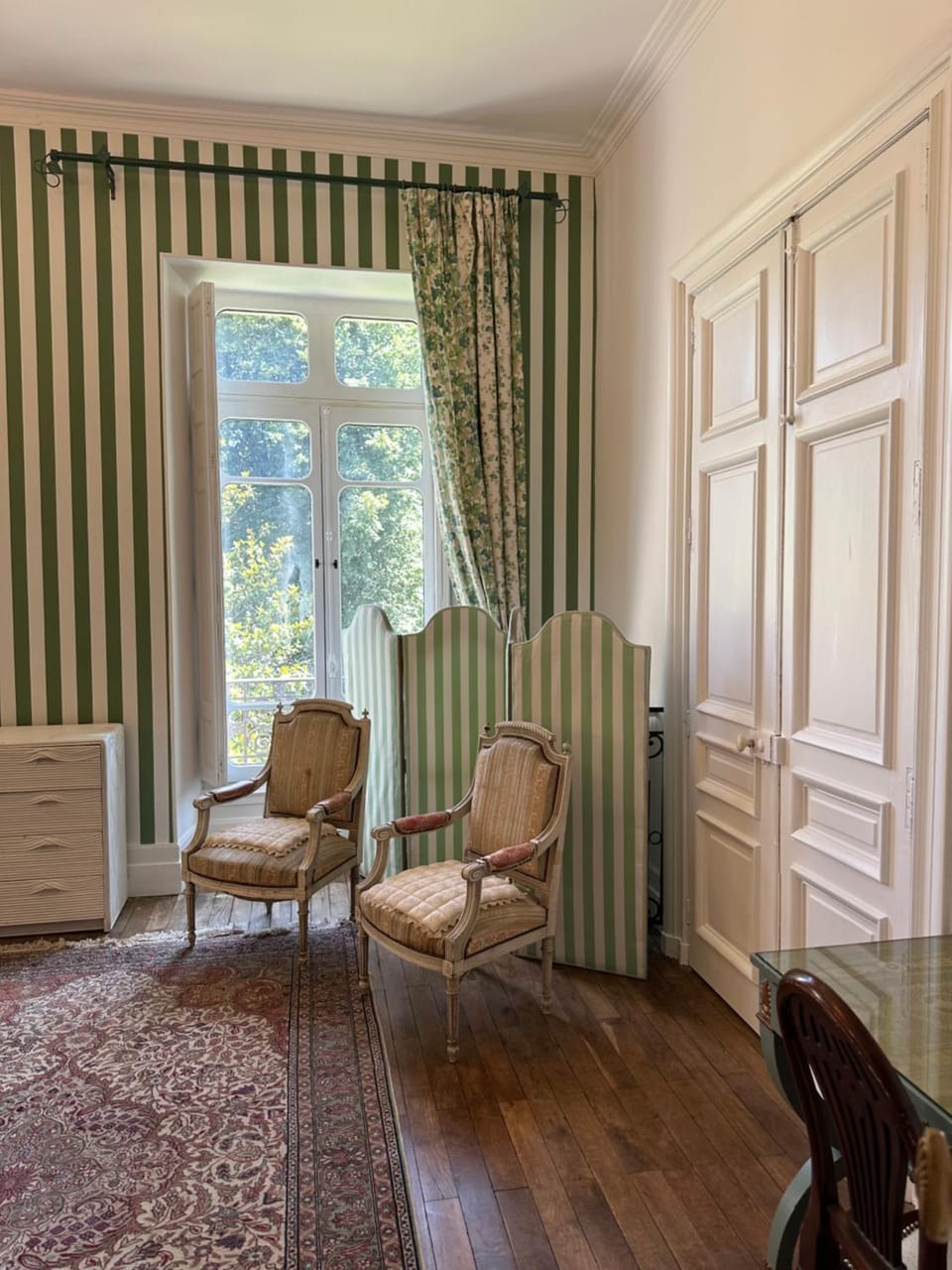 Château Mesdames Bed and Breakfast in Occitanie