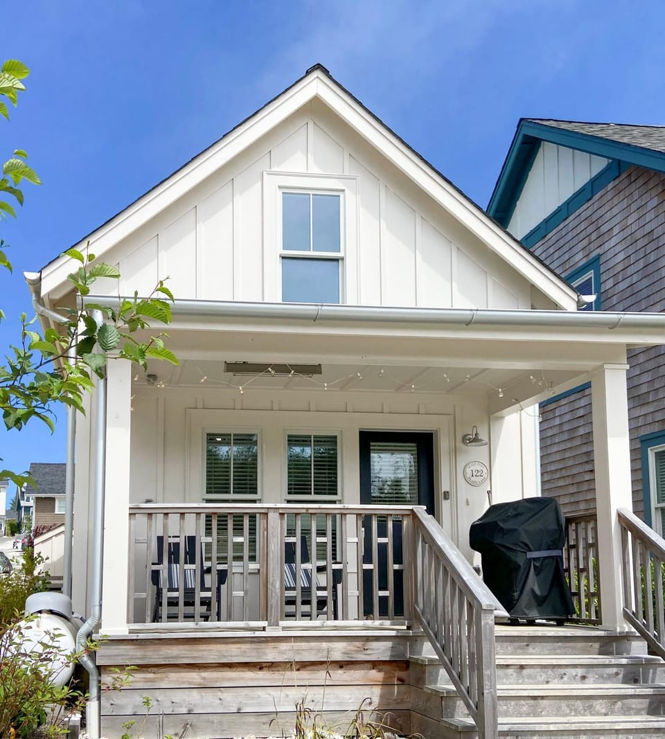Half Pint by Seabrook Hospitality House in Seabrook