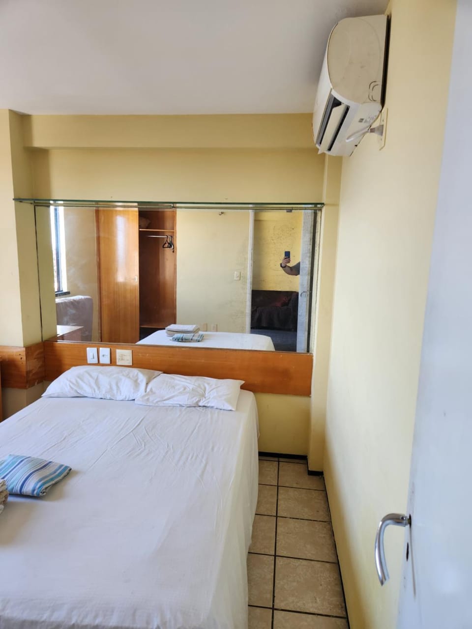 Apartamento na Praia de Iracema com vista mar Apartment in Fortaleza