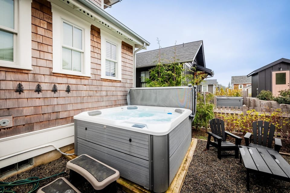 Heyday House by Seabrook Hospitality House in Seabrook