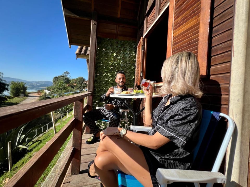 Chalé com Hidromassagem Nature lodge in State of São Paulo