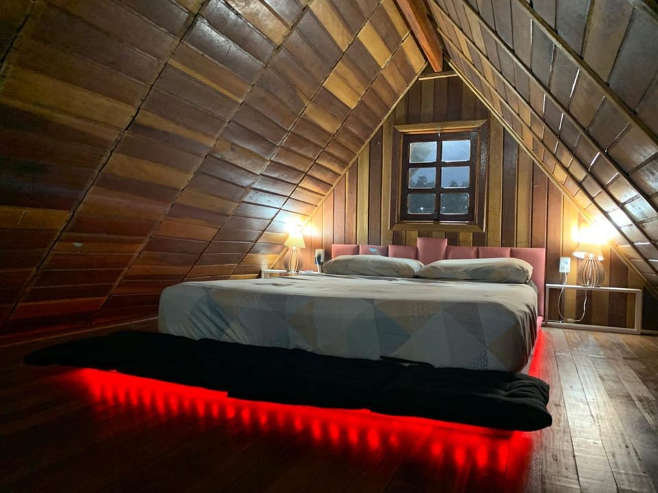 Chalé com Hidromassagem Nature lodge in State of São Paulo