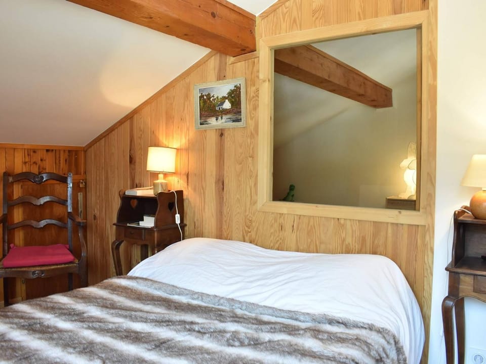 Chalet 5 pièces pour 12 pers. avec cheminée et animaux acceptés - FR-1-180-616 Chalet in Les Allues