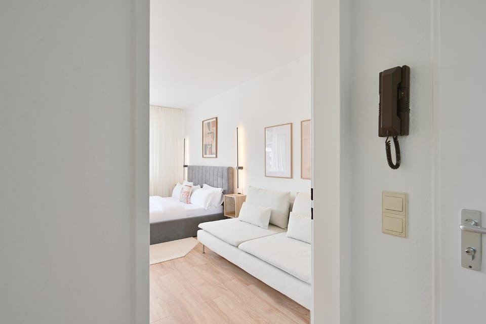 Seating area, Bedroom