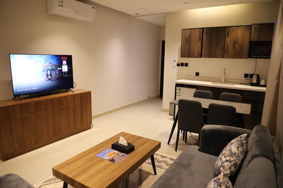 شقق افال للشقق المخدومة -المونسية-اقتصادي Hotel in Riyadh